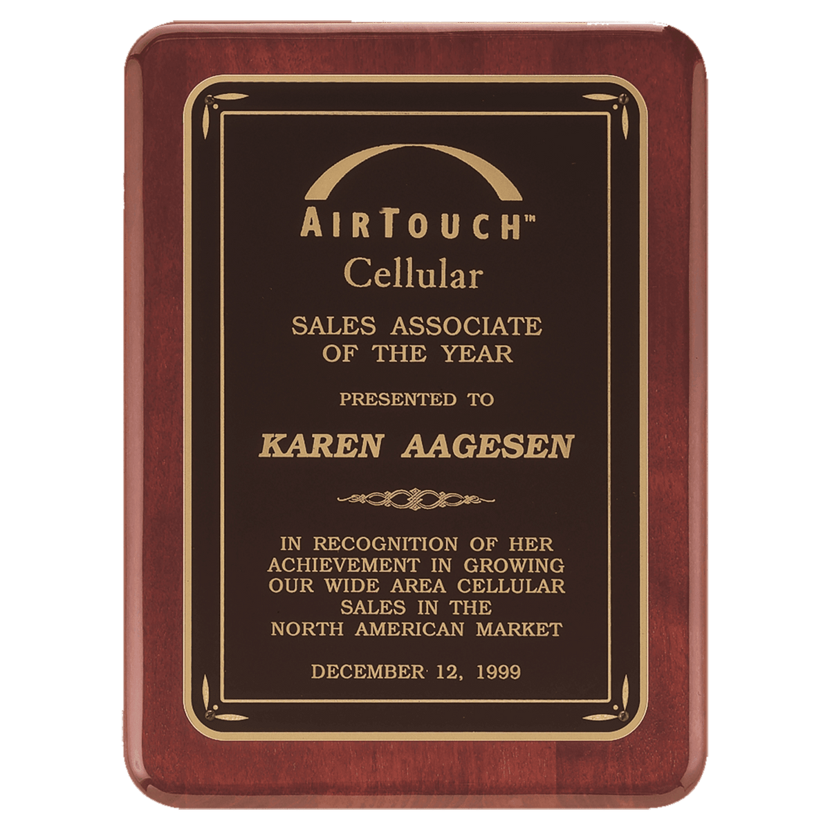 7" x 9" Rosewood Piano Finish Plaque with Black/Gold Florentine Design LaserFX Plate