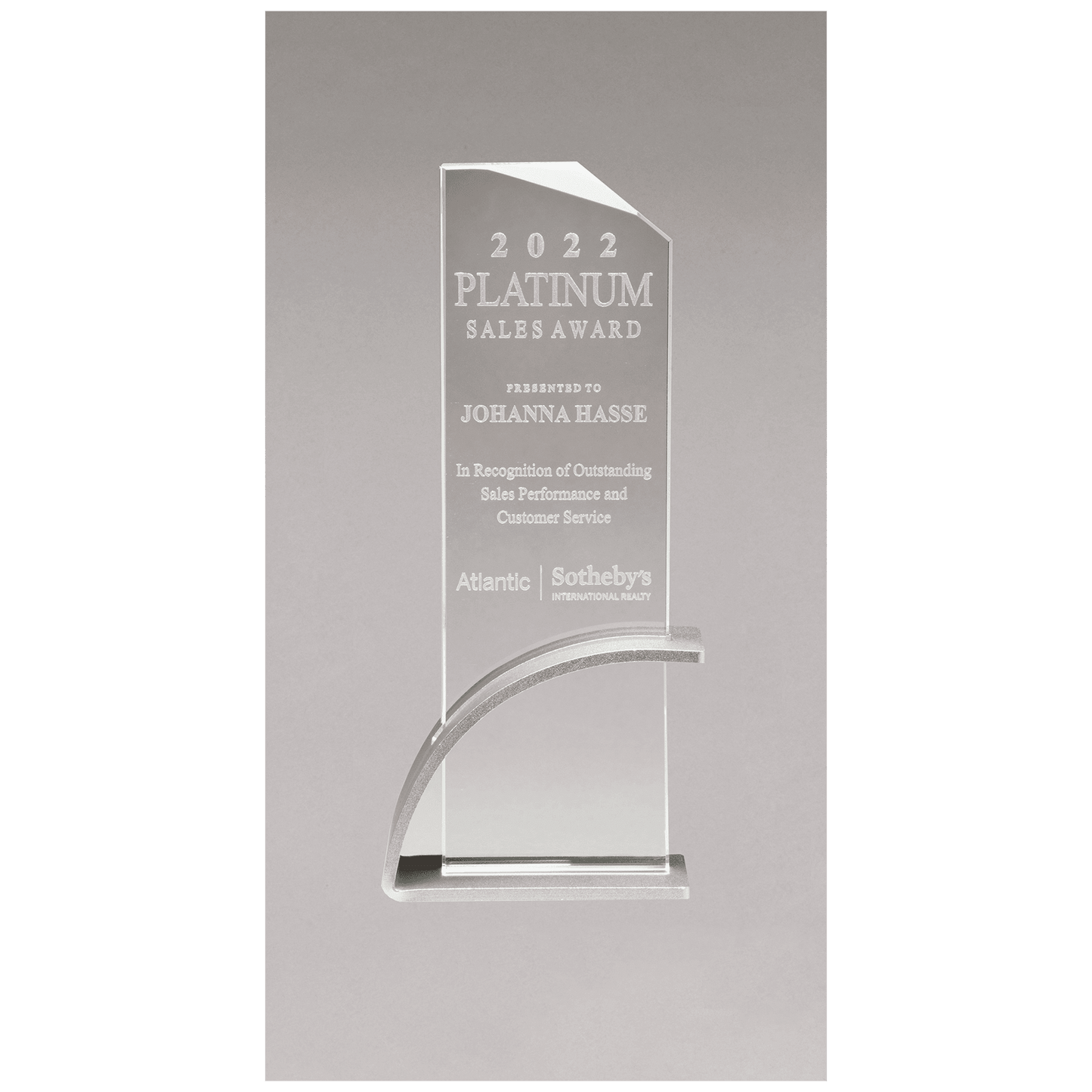 3 7/8" x 10 1/8" x 1/2" Thick Silver Contemporary Clear Glass Award, Arched Base with Matte Metallic Finish
